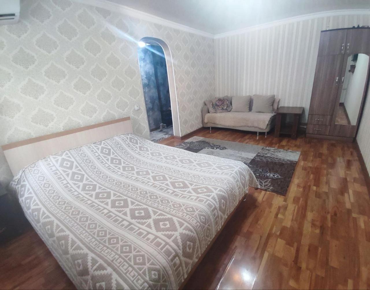 Комфортная Квартира Для 2Х Персон Apartment Bishkek Exterior photo